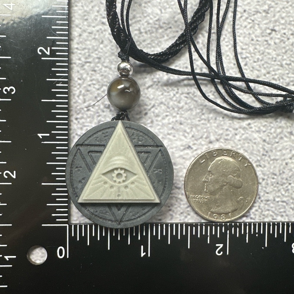 Tai Chi Stone All Seeing Eye Pendant Necklace on Black Adjustable Rope - Picture 11 of 12